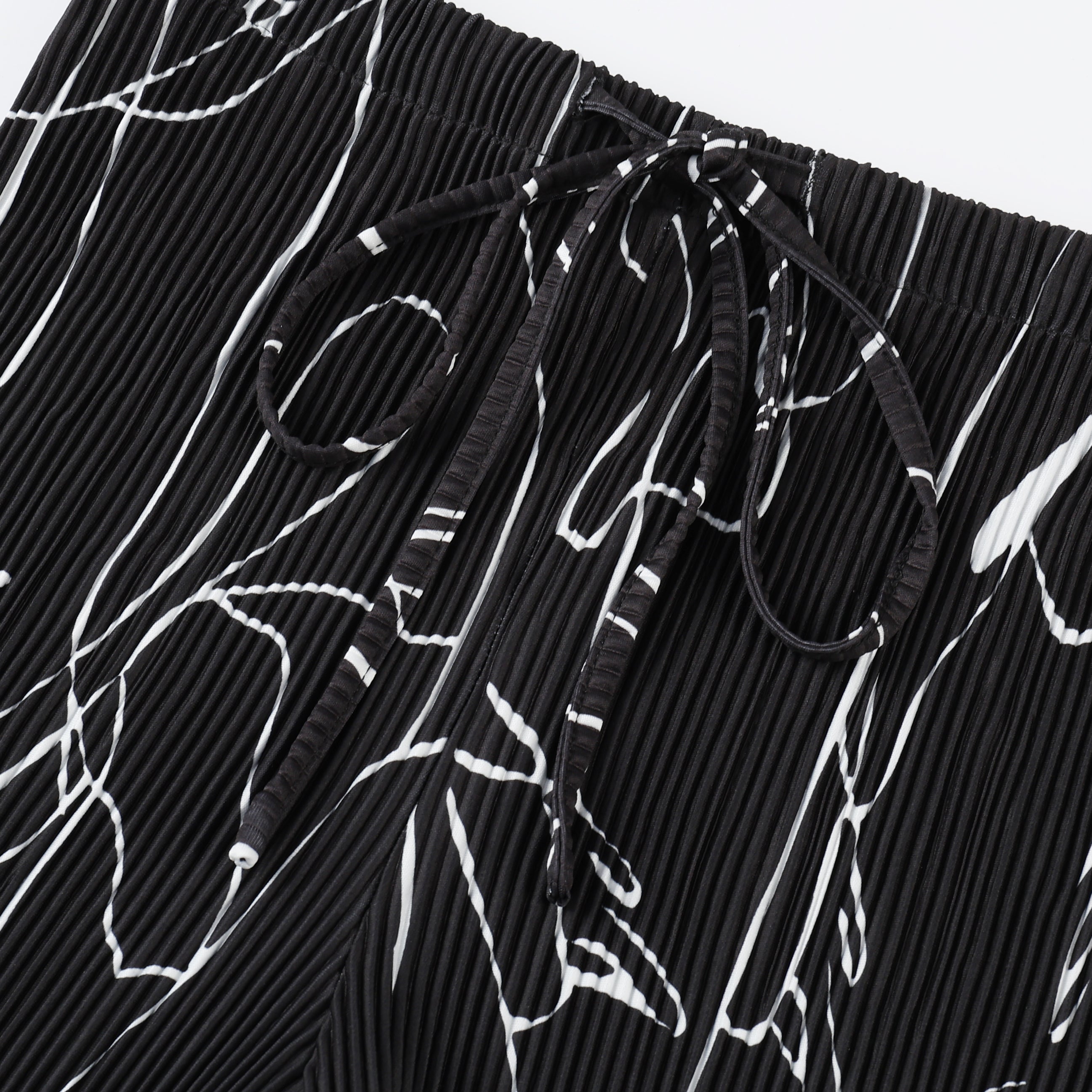 Black Line Art Abstract Print Wide-Leg Drawstring Palazzo Pleated Pants PLUS(2XL-3XL)