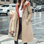 Women's winter parka with hood and fur collar