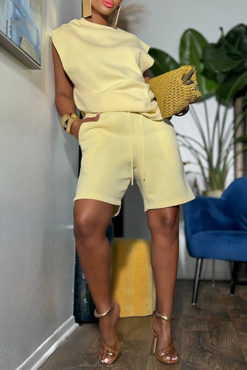 Women Light Yellow Sleeveless Drop Shoulder Oversized Fleece Sweat Top Or Light Yellow Elastic Drawstring High Waist Pocket Knee Length Sweat Shorts