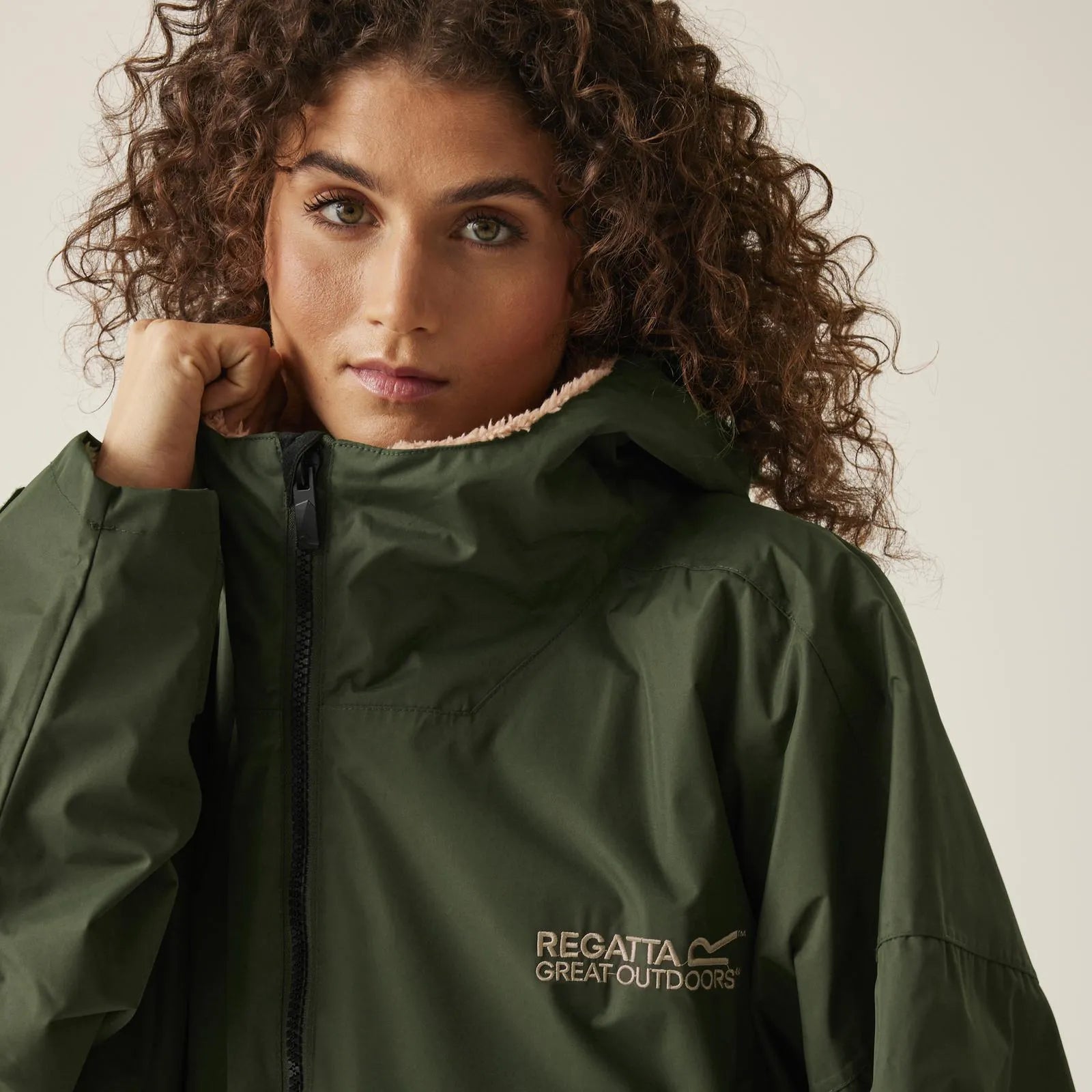 Rega 🔥2026 Winter Hot Sale🔥 2026 New Outdoor Active Adults Waterproof Changing Robe