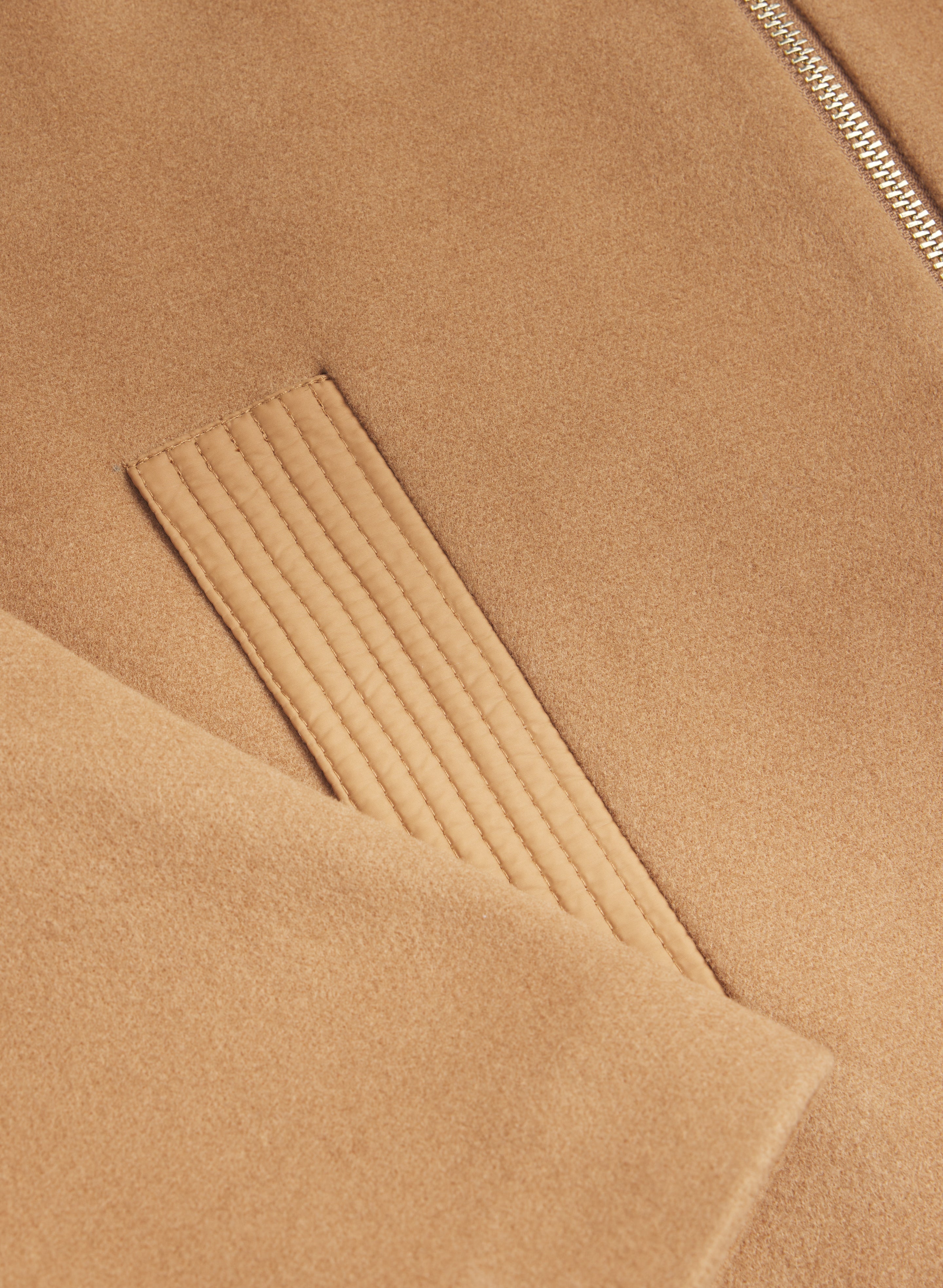 Nylon Trim Coat