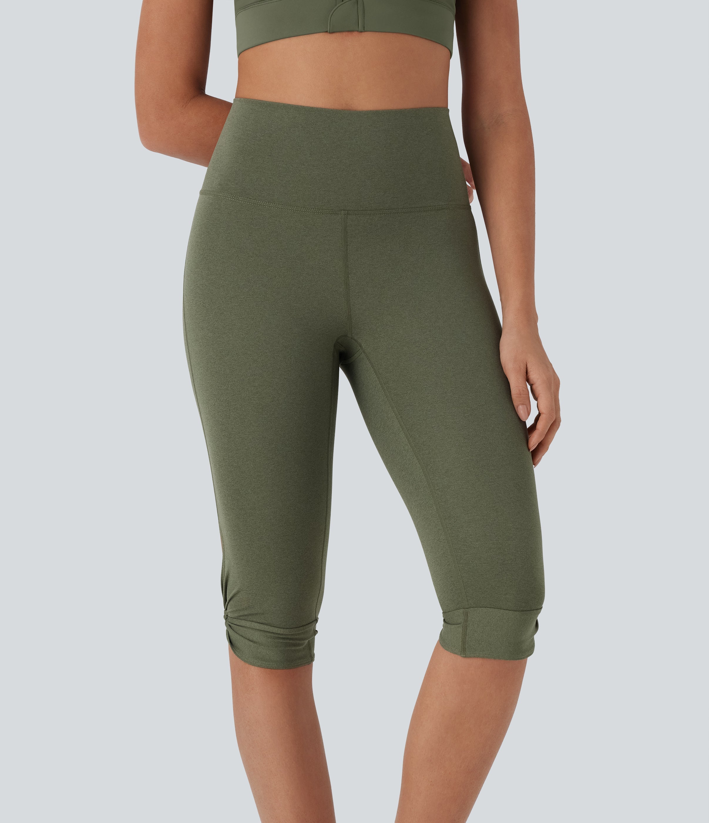 High-Waisted Cut-Out Quick-Dry Yoga Pedal Pusher Leggings with Pocket