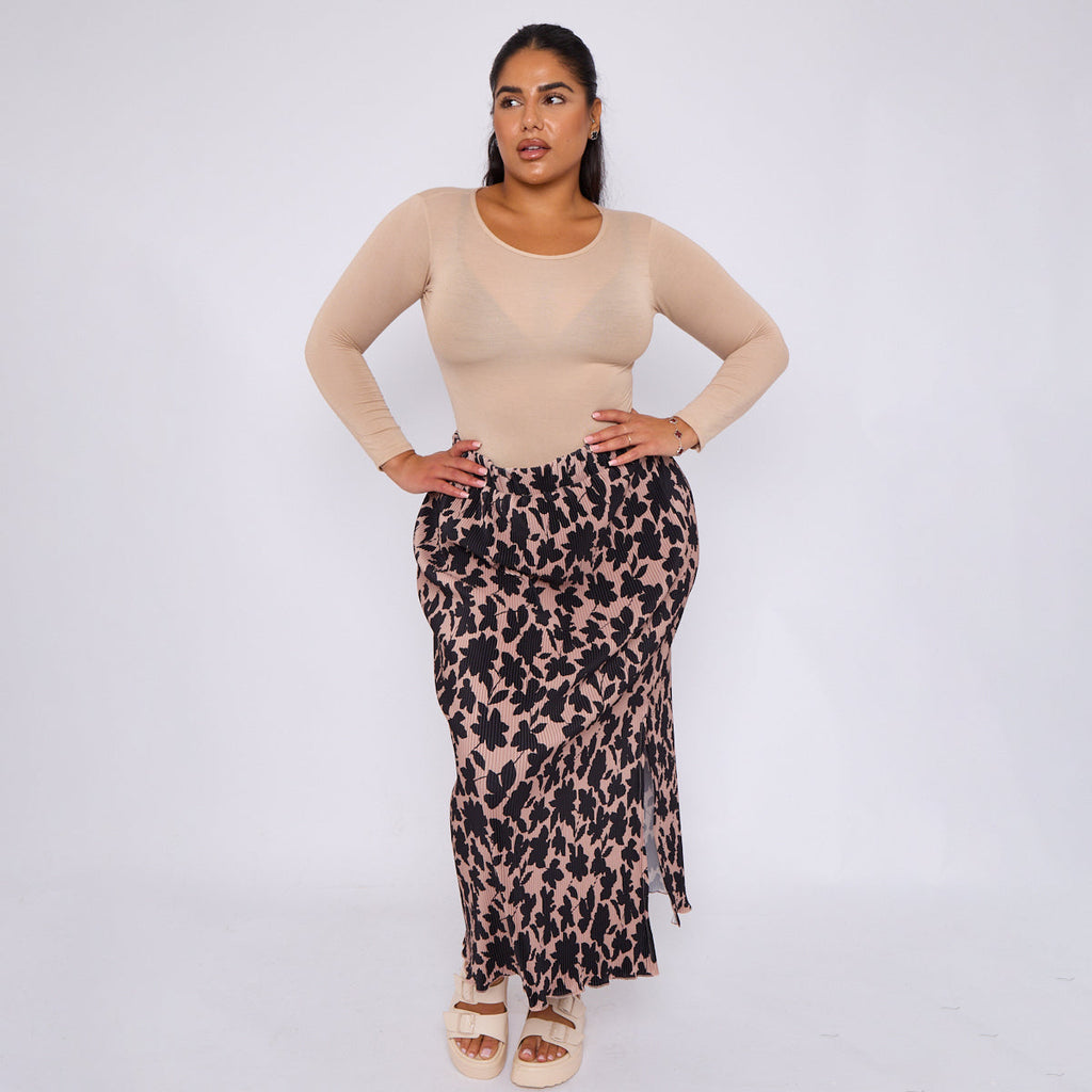Red Leaves Print Monochrome Ripple Pleated Skirt