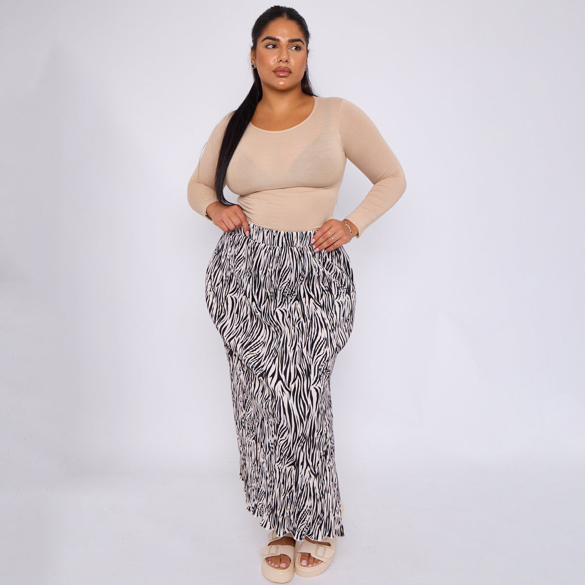 Black Zebra Abstract Print Ripple Pleated Skirt