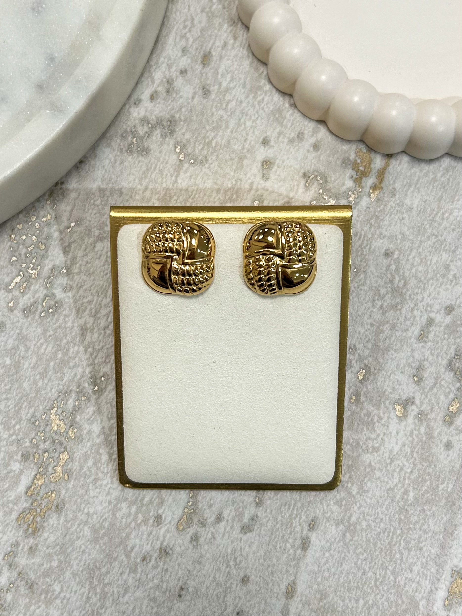Gold Round Edge Woven Stud Earrings