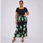 Abstract Green Plus Size Pleated Skirt