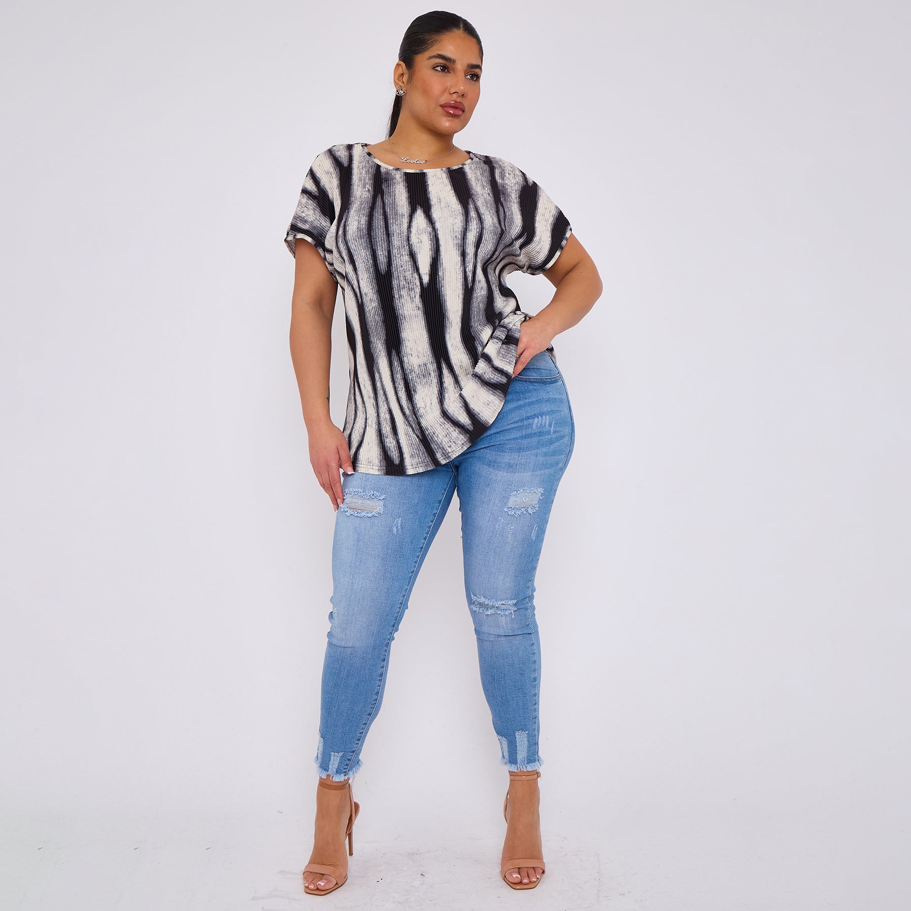 Monochrome Ripple Crew Neck Short Sleeve Shirt