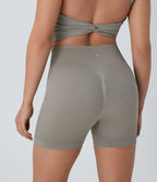 Seamless Flow High Waisted Ruched Yoga Biker Shorts 4''