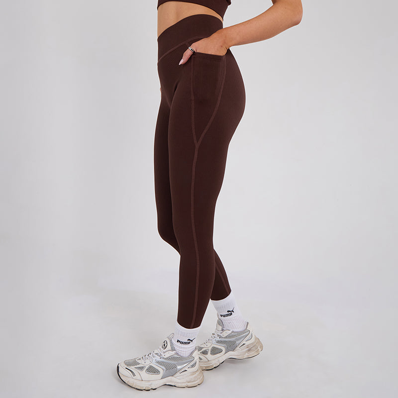 Stretch Coffee Brown Workout Outfit Seamless Sports Bra & High-Waist Leggings Set