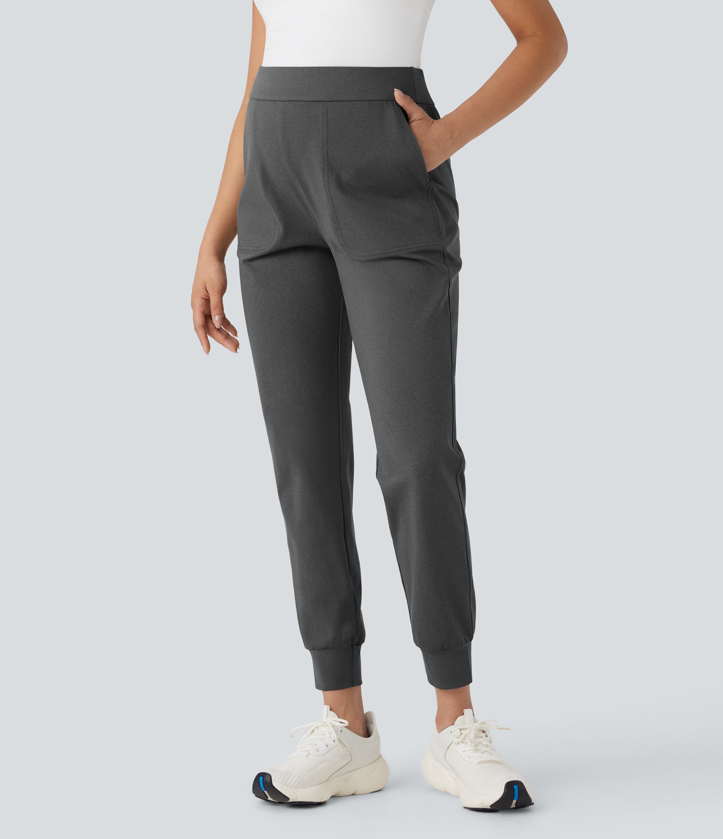 Mid Rise Quick Dry Yoga Maternity Joggers with Pockets