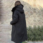 Women's winter parka with hood and fur collar