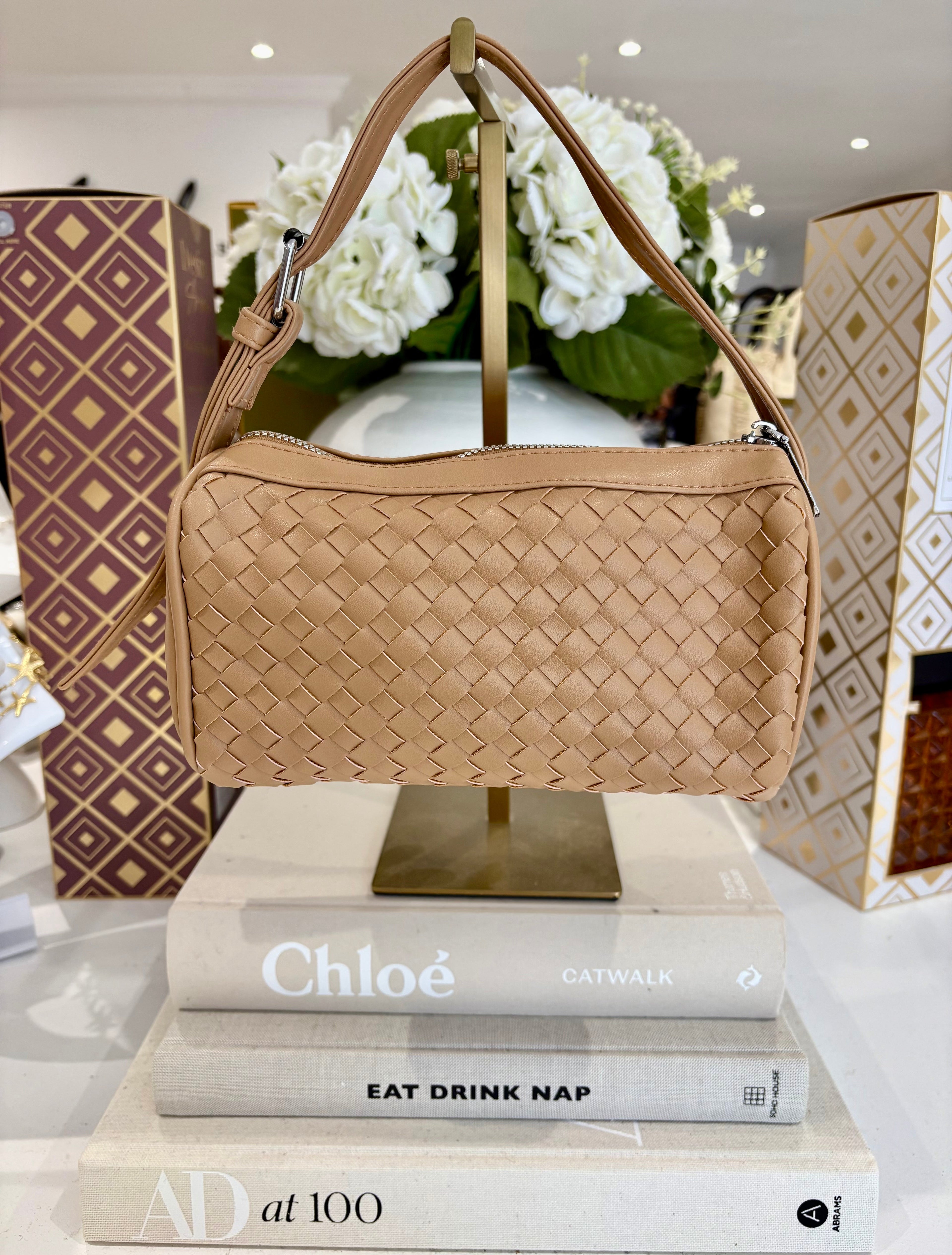 Round Woven Clutch Bag (6 Colours)
