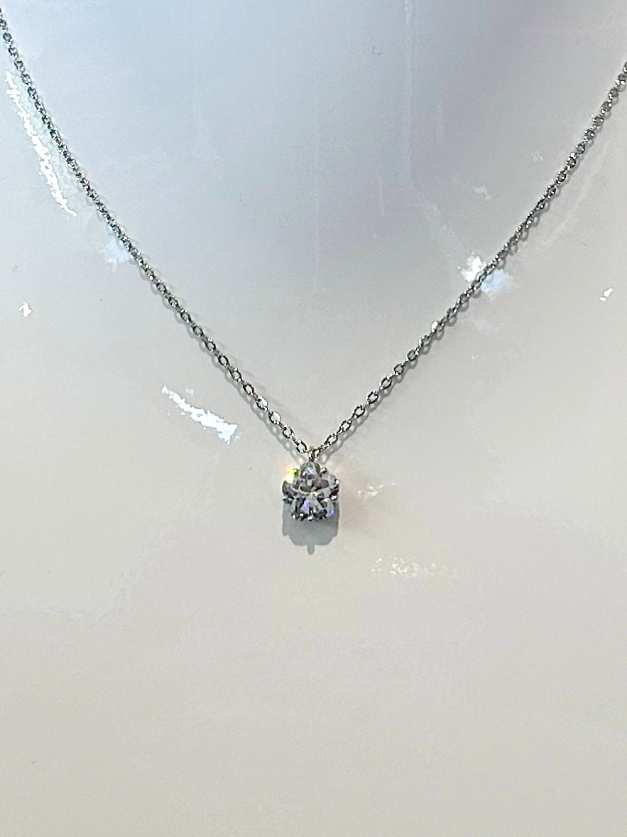 One Stone Diamonte Necklace (2 Colours)