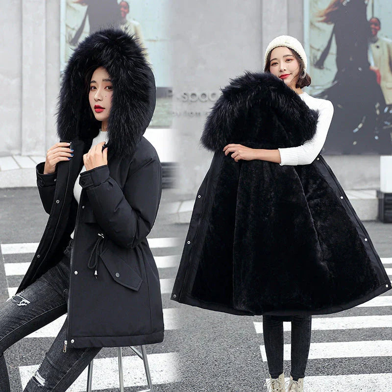 Women's winter coat with loose hood and thick synthetic fleece
