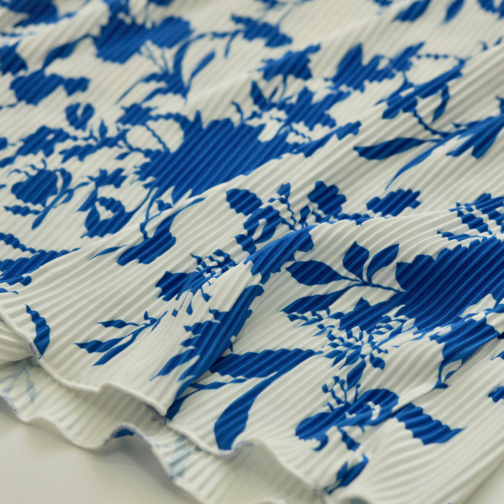 Chic Blue Botanical Prints V-Neck Vest Top & Pleated Pants