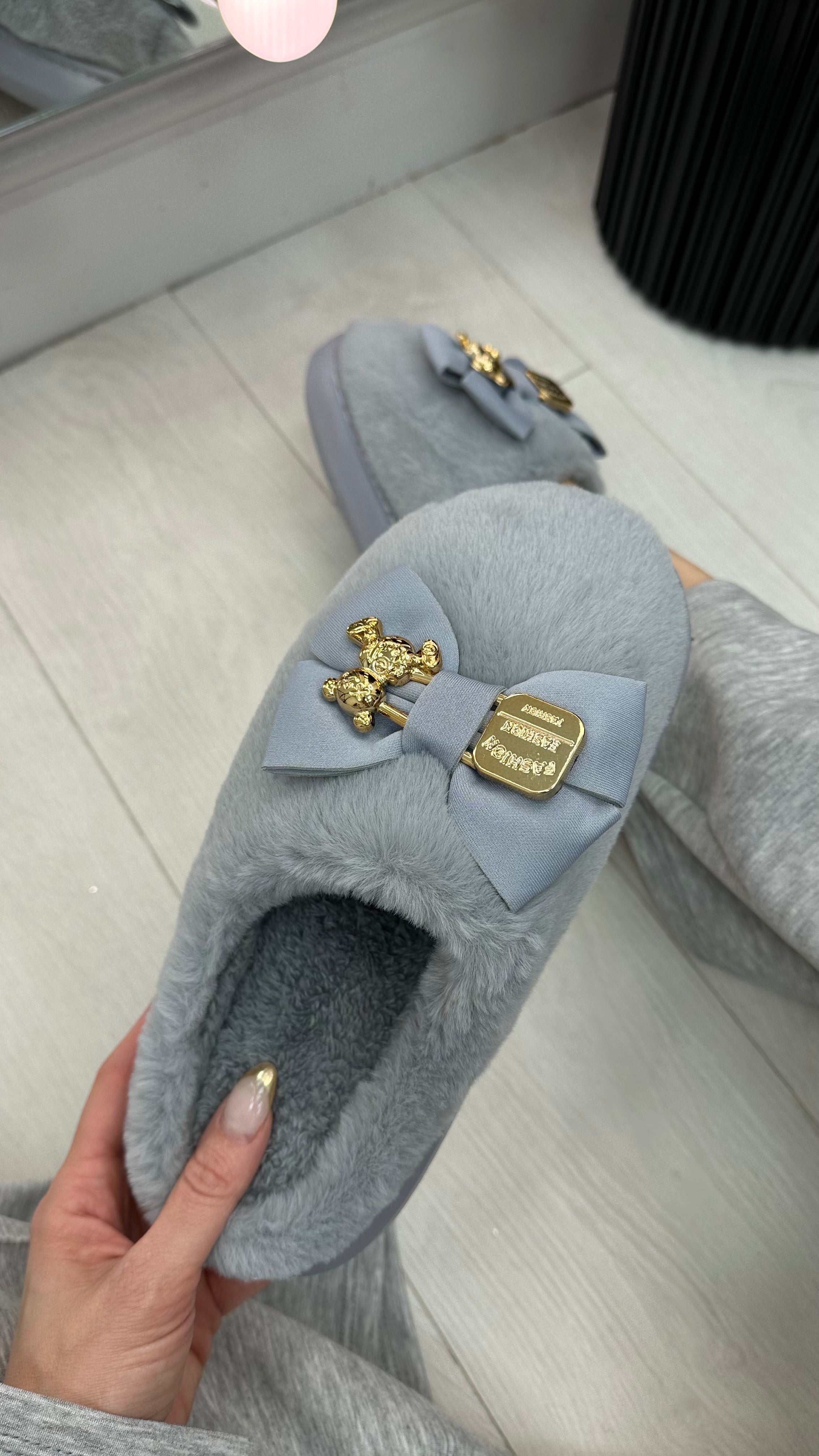 Amelia Bow & Lock Detail Fluffy Slippers