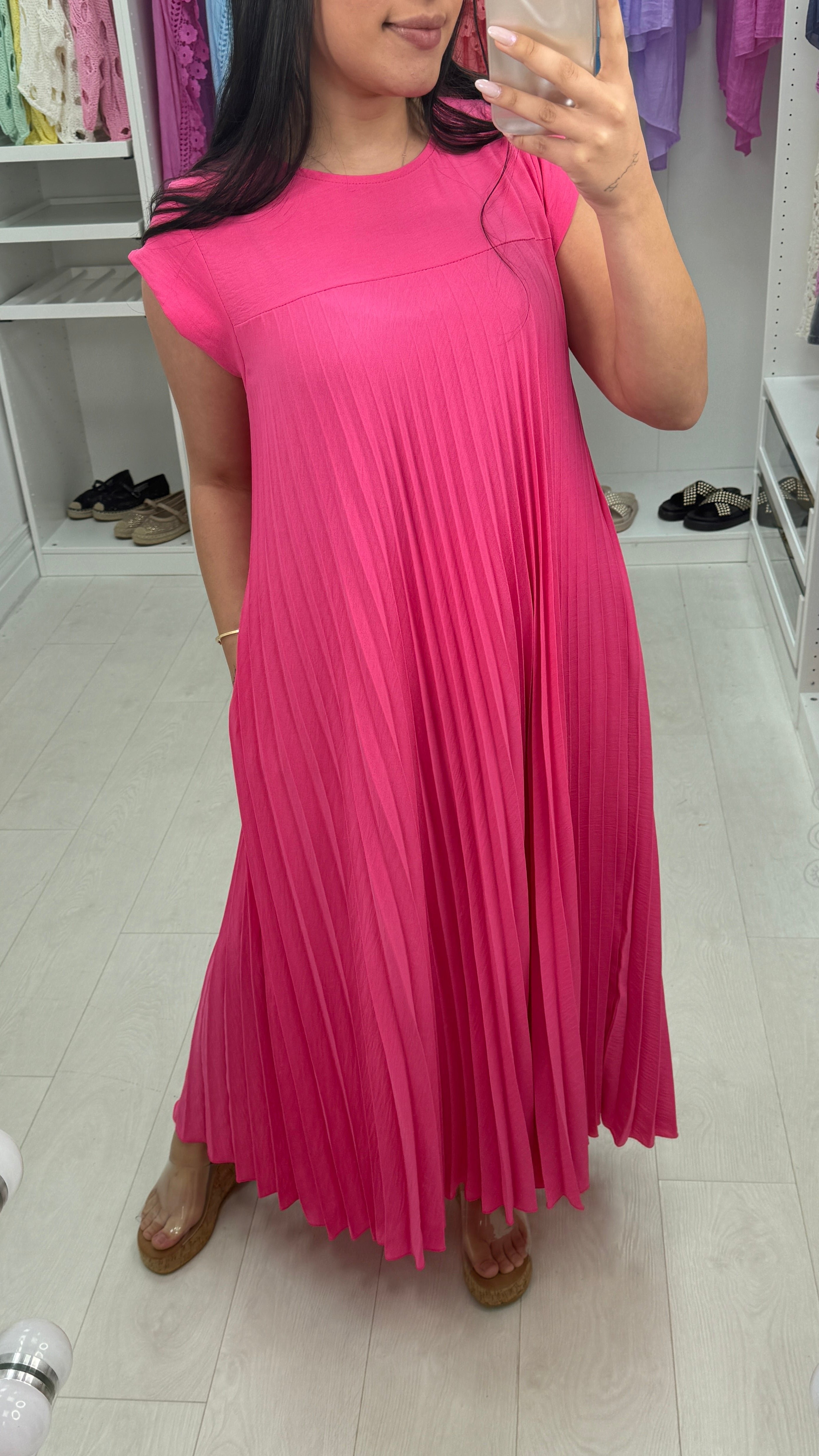 Jodi Plain Pleated Maxi Dress