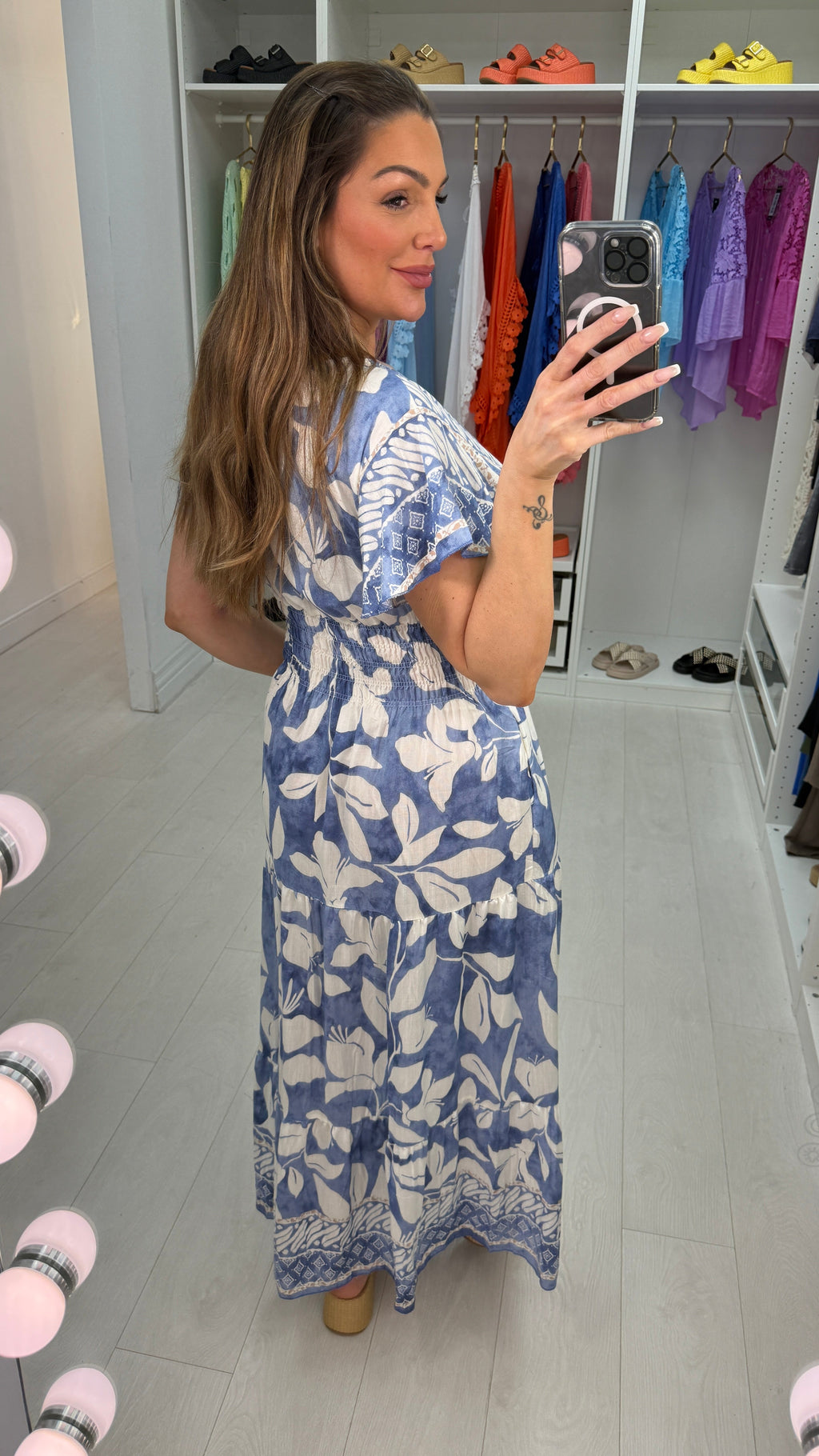 Beatrice Abstract Print Button Detailed Maxi Dress
