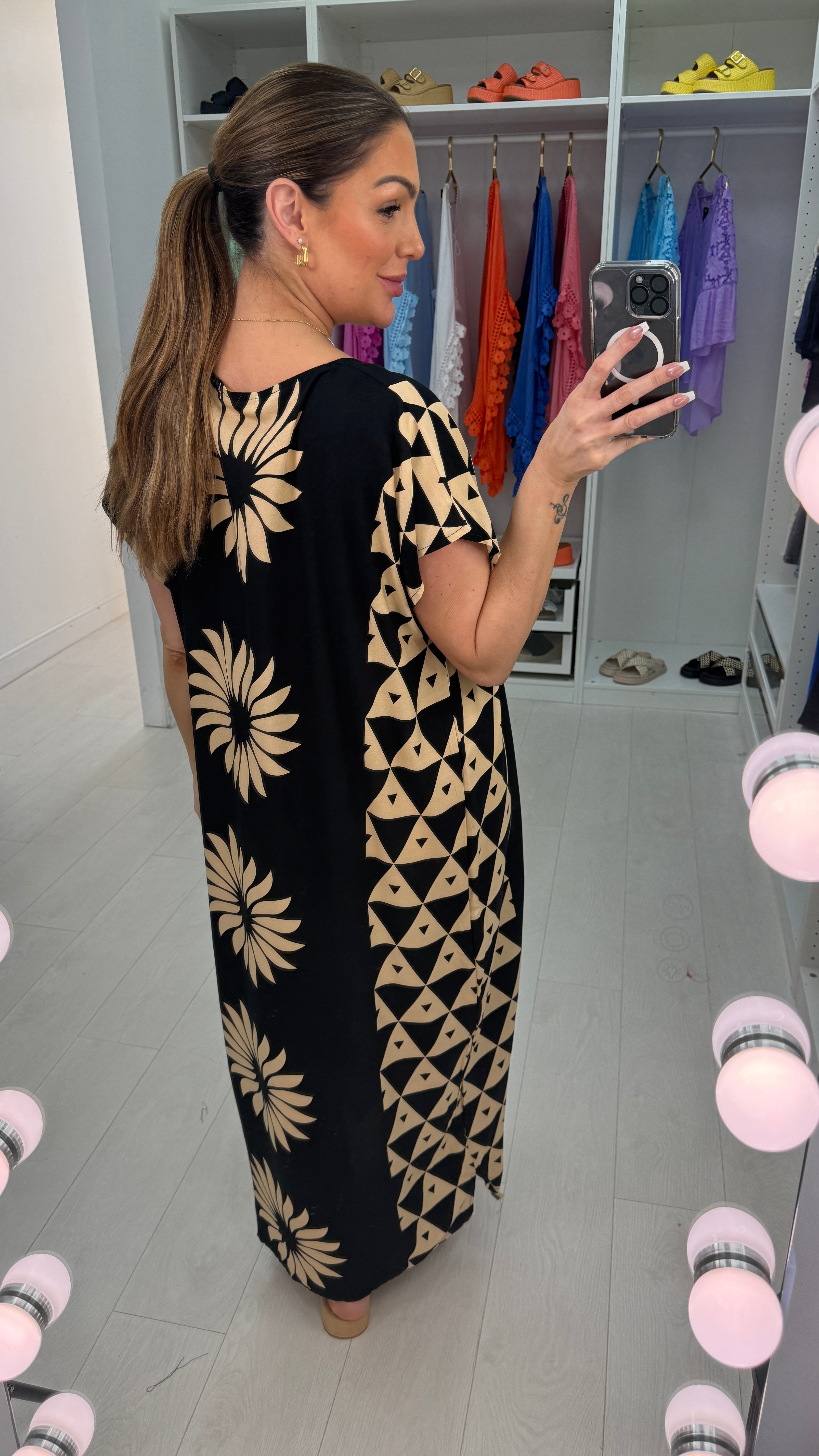 Tova Abstract Print Loose Fit Maxi Dress