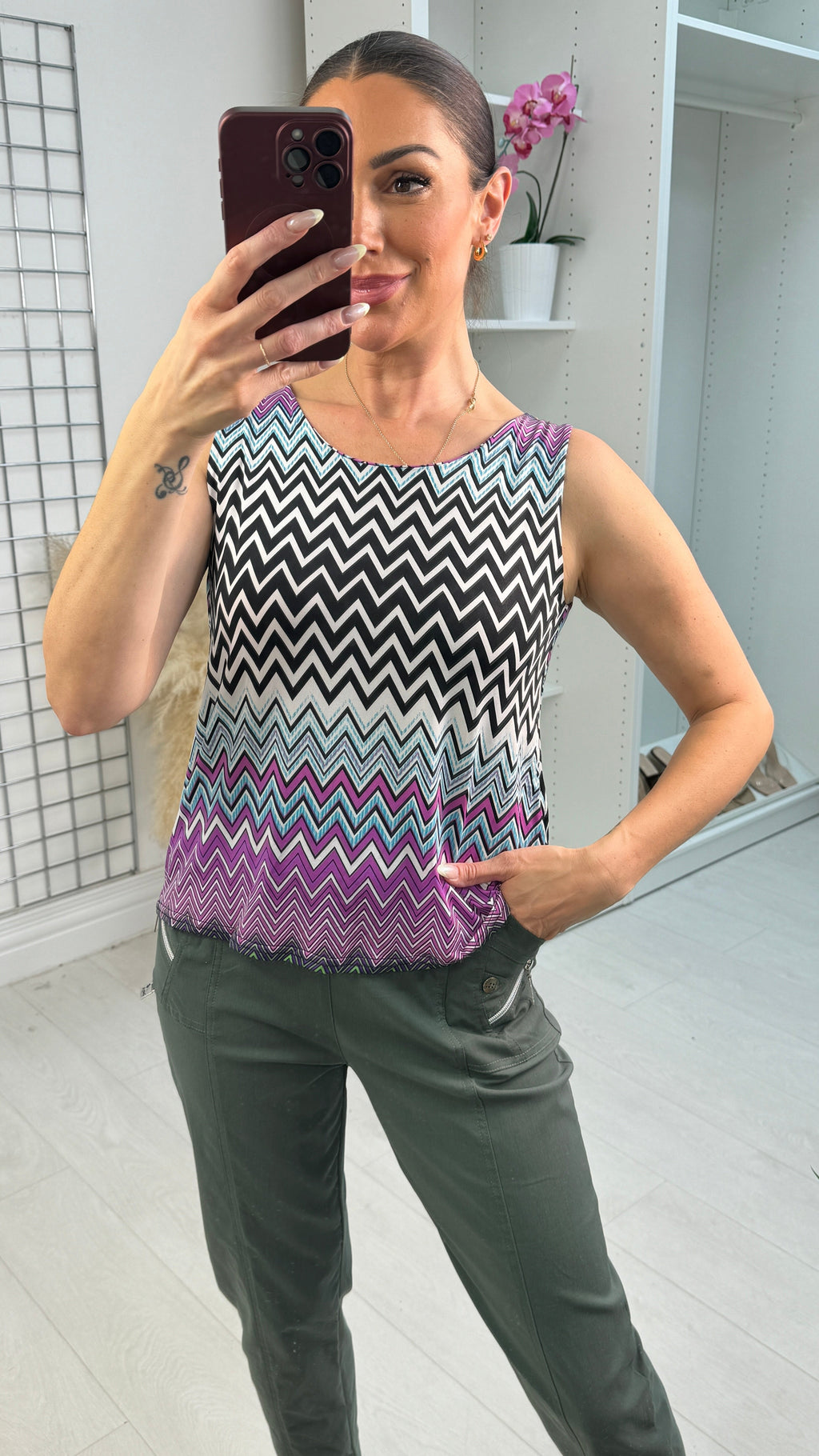 Fiona Zig Zag Print Magic Top