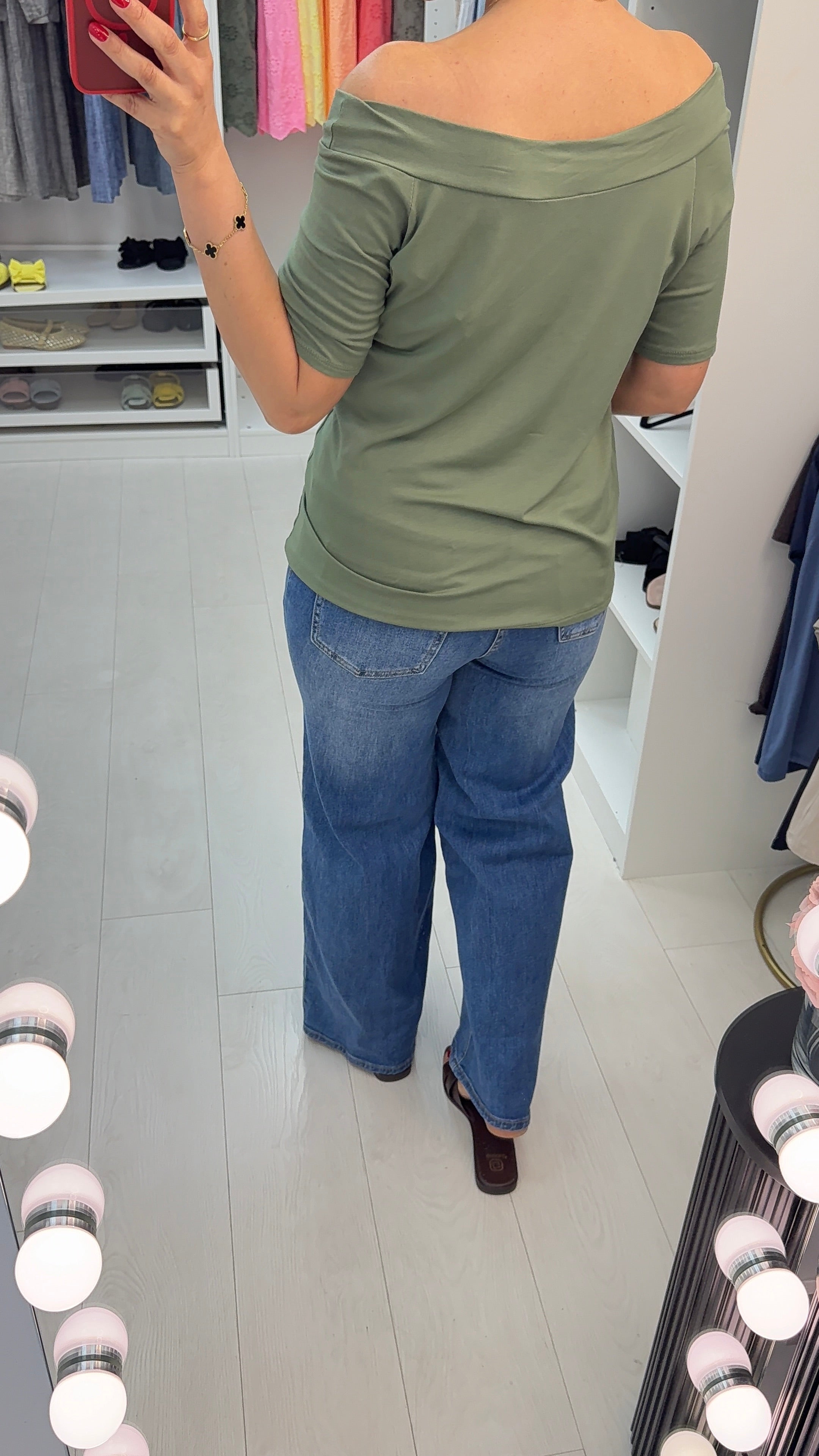 Roslin Plain Scoop Neck Top