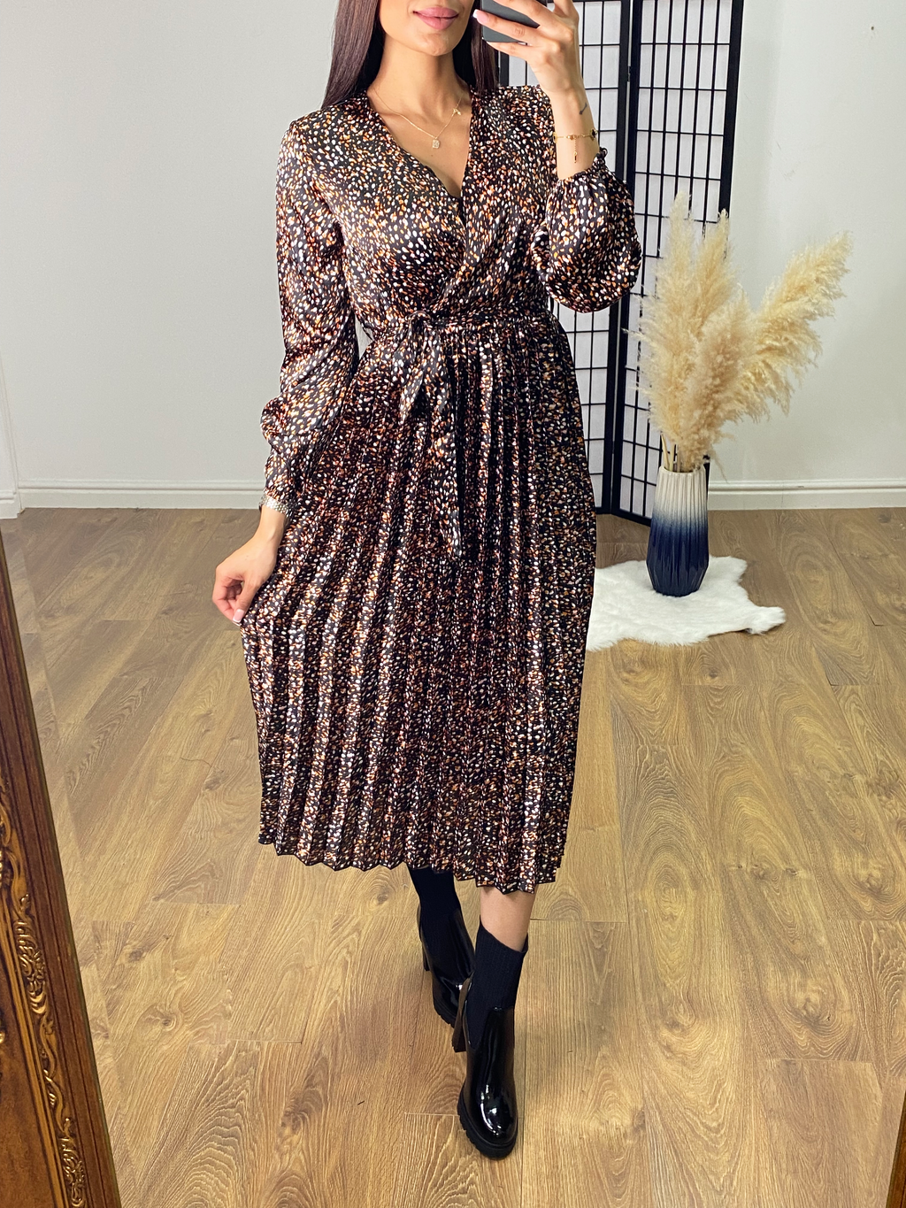 Towner Graphic Print Wrap Pleat Dress