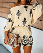 Women's Vintage Print Two-Piece Set Off-Shoulder Batwing Sleeve Top and High-Waisted Shorts Casual Vacation Set