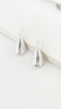 Tear Drop Line Detail Earrings (2 Colours)