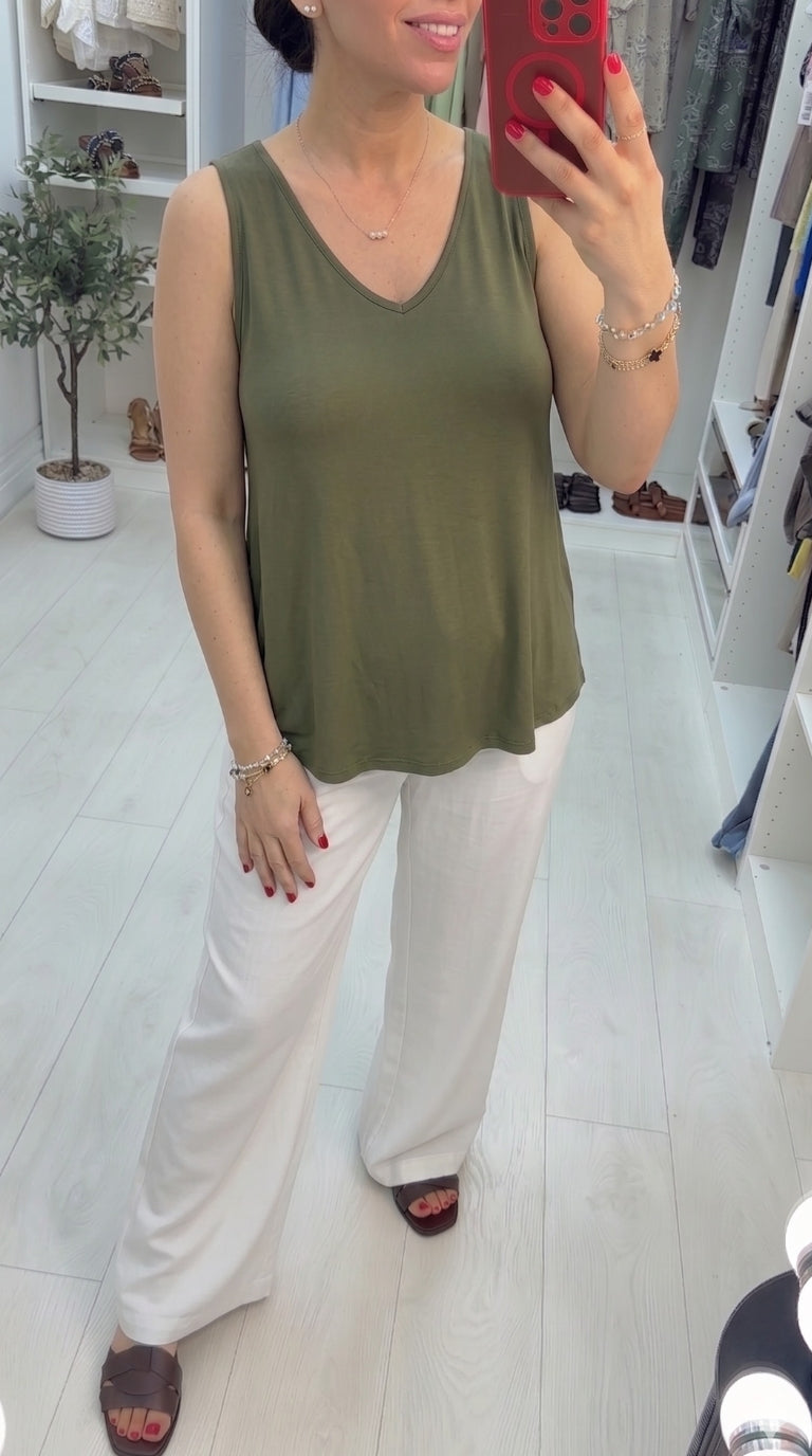 Gabbi Plain V Neck Loose Fit Top