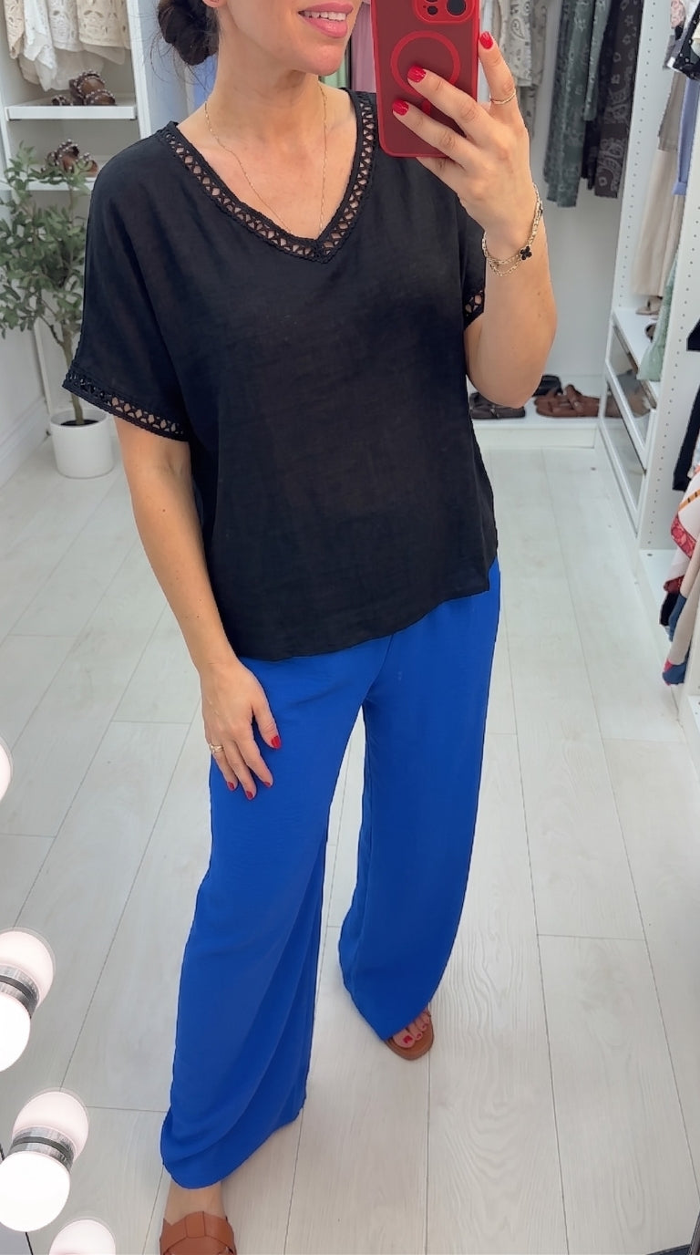 Elaine Plain V Neck Loose Fit Top