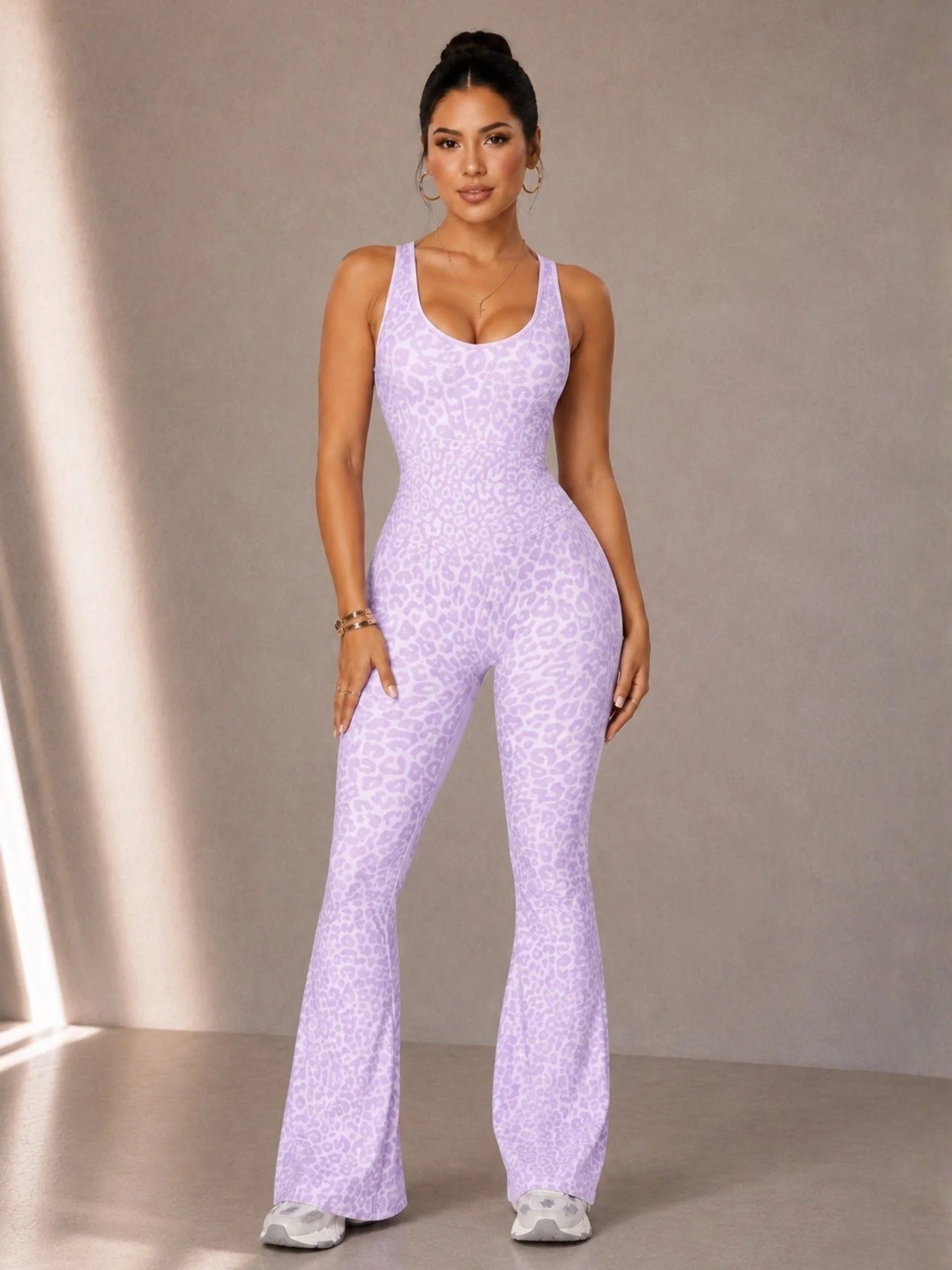 Women's Leopard Print Yoga Jumpsuit, Cross Strap Design, Long Sleeve Slim Fit, Casual Fashion for All Seasons, Comfortable Wear at Home