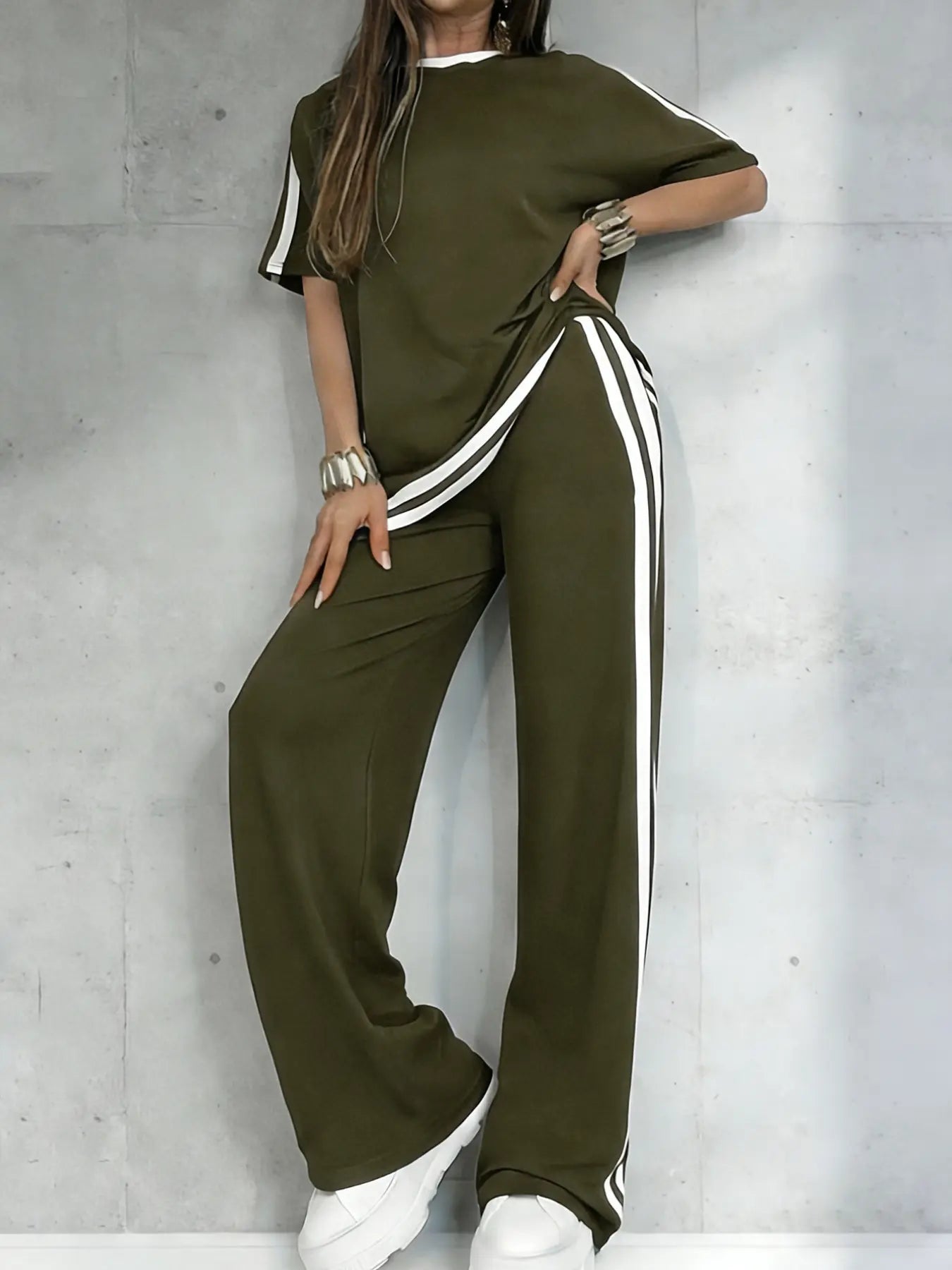 Women's Casual Athleisure Sportswear Set