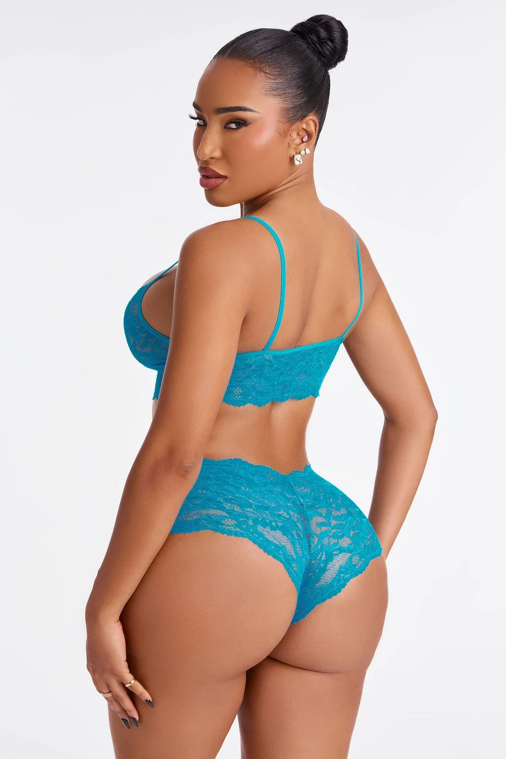 Sultry Moments Lace 2 Piece Set - Black