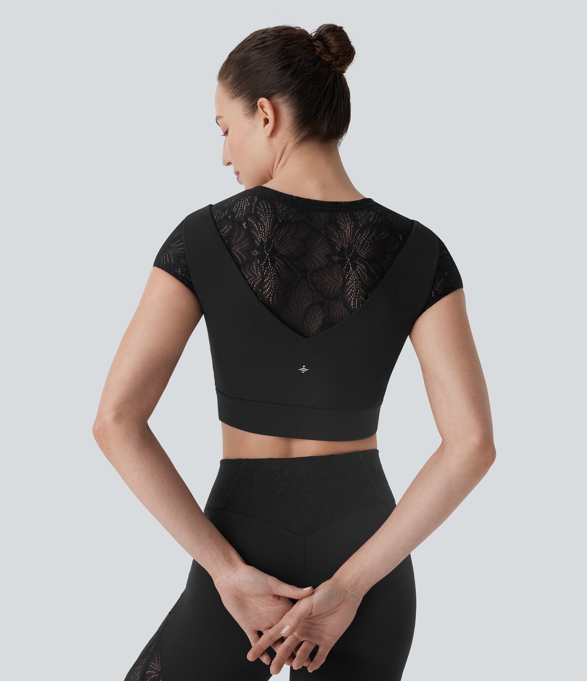 SoftlyZeroTM Contrast Lace Short Sleeve Cropped Yoga Sports Top-UPF50+