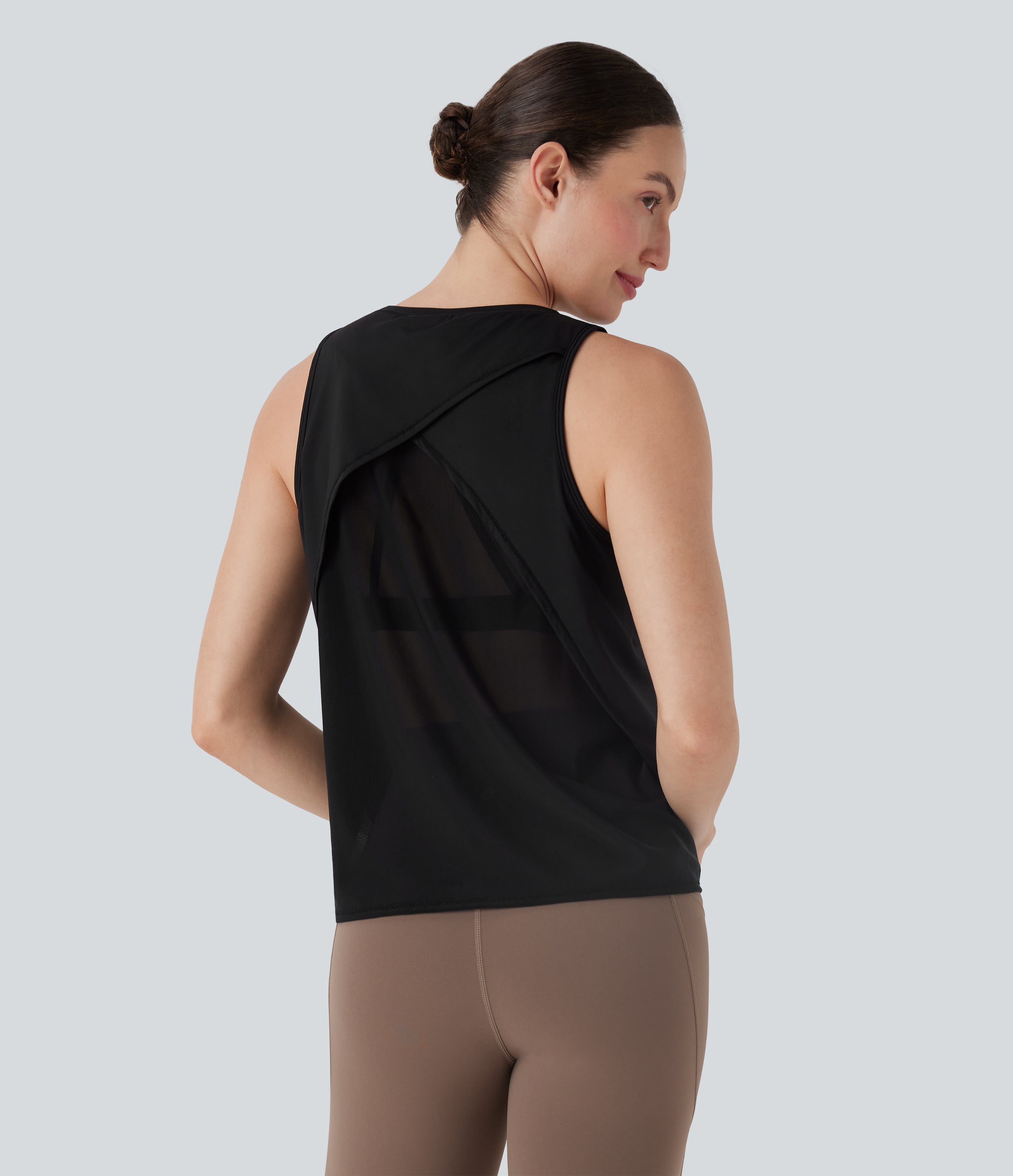 Crossover Contrast Mesh Yoga Sports Top