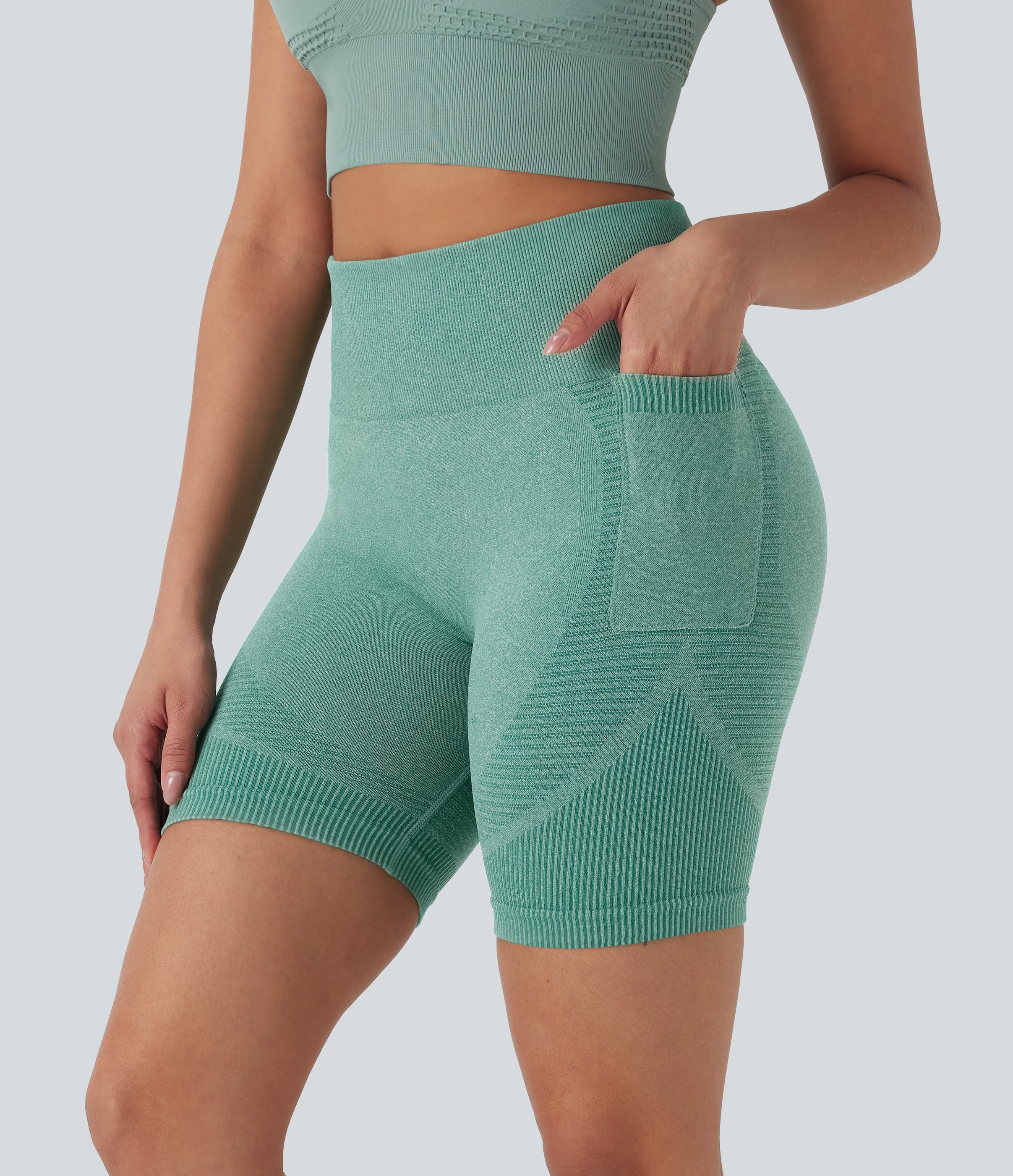 Seamless Flow High Waisted Yoga Biker Shorts 7'' with Pockets