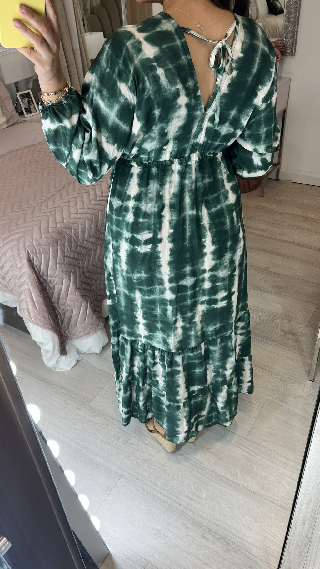 Eshy Tie Dye Maxi Dress