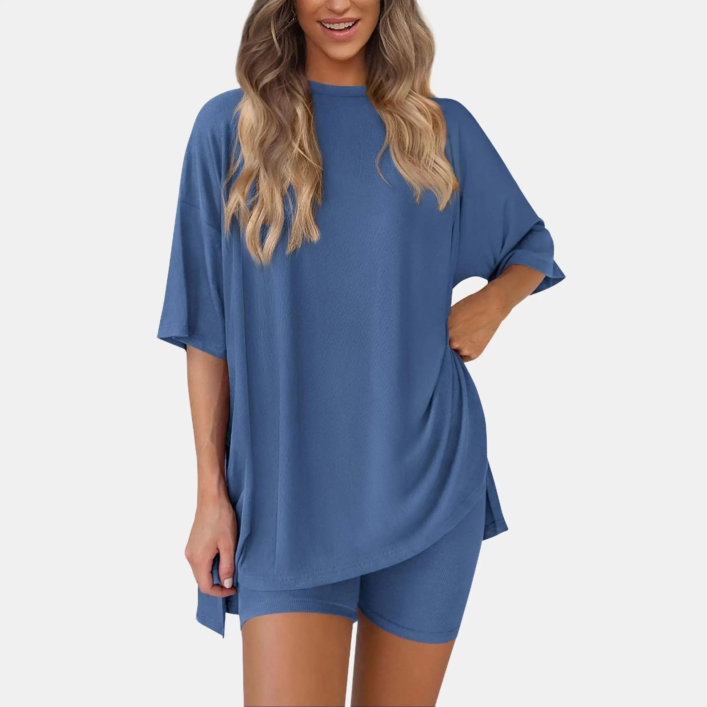 Women Summer  Casual Oversized  Split Hem Shirts & Side Pocket Biker Shorts