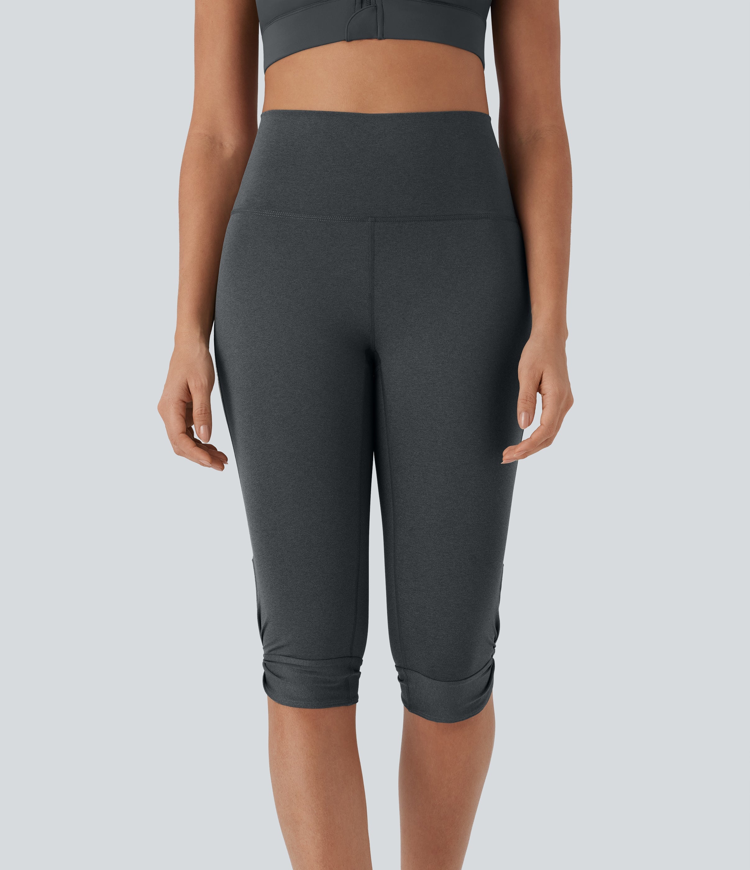 High-Waisted Cut-Out Quick-Dry Yoga Pedal Pusher Leggings with Pocket